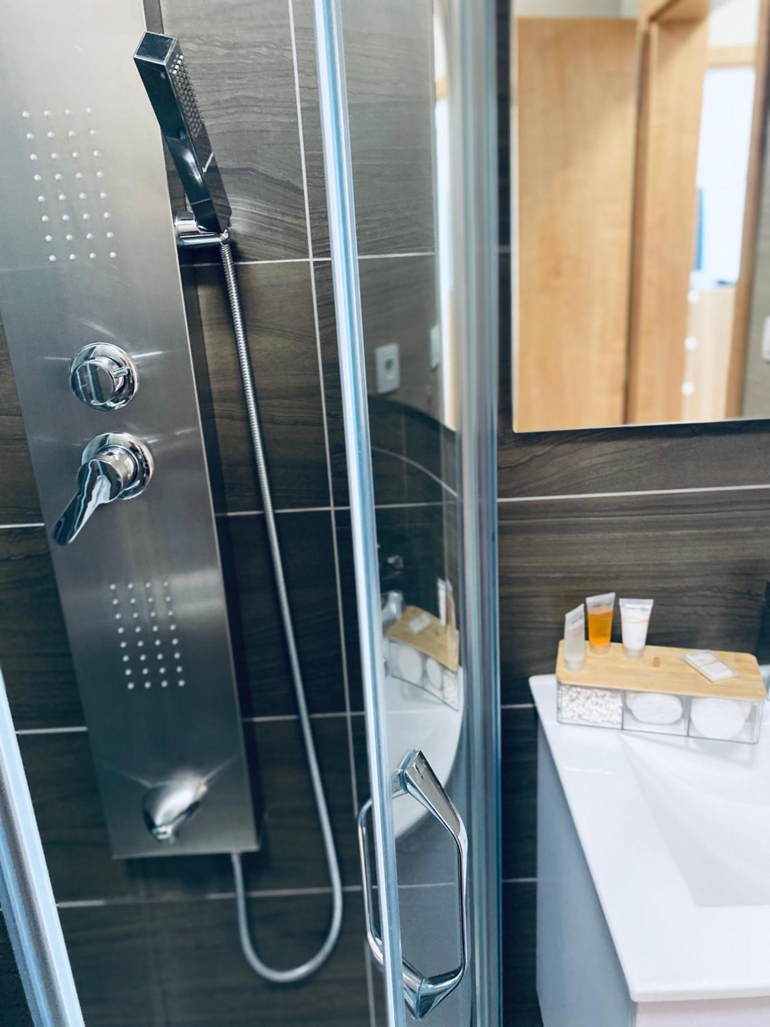 Apartman Na Brehu Lipna Černá v Pošumaví 外观 照片